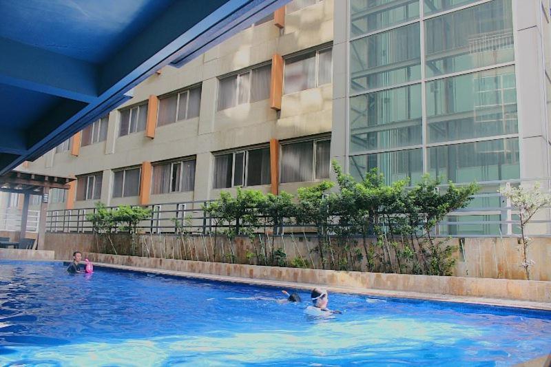 2 Bedroom Condo Unit With City And Mountain View Cebu Kültér fotó