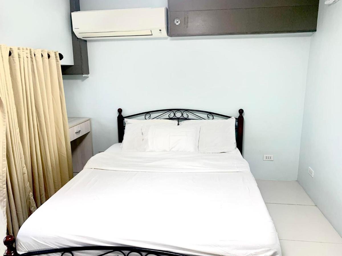 2 Bedroom Condo Unit With City And Mountain View Cebu Kültér fotó