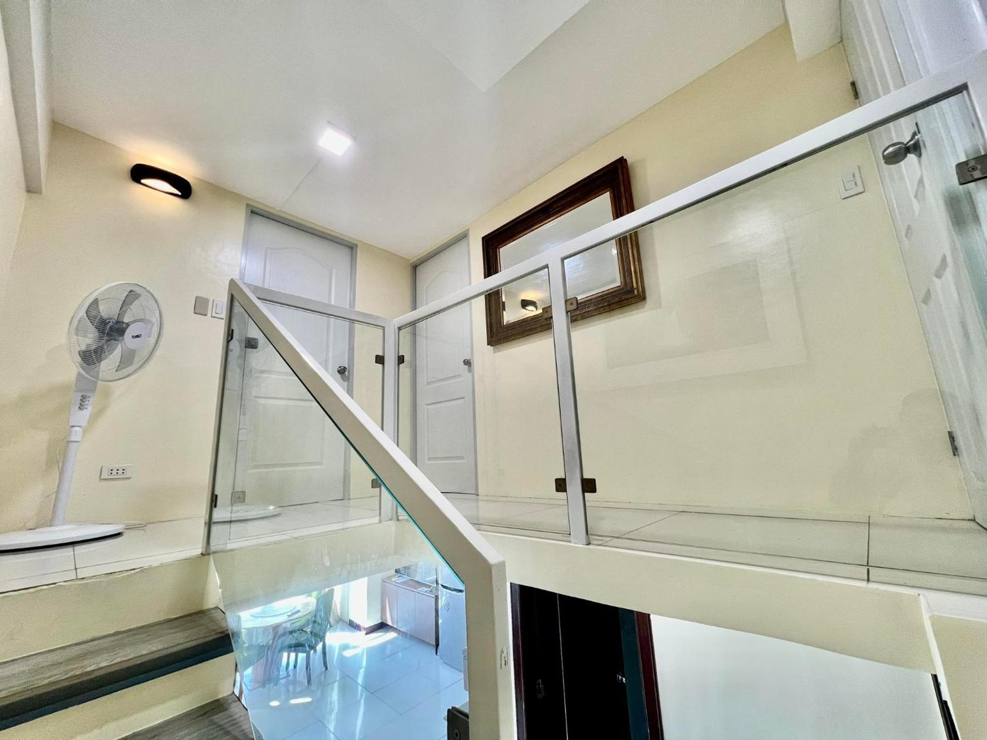 2 Bedroom Condo Unit With City And Mountain View Cebu Kültér fotó