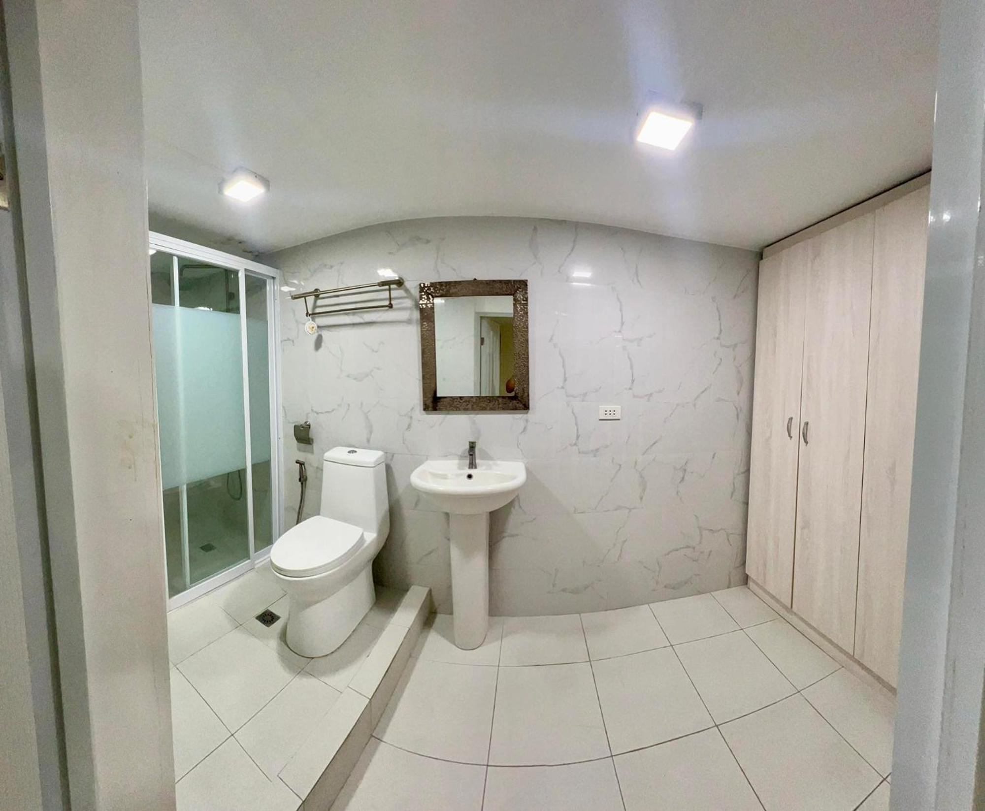 2 Bedroom Condo Unit With City And Mountain View Cebu Kültér fotó